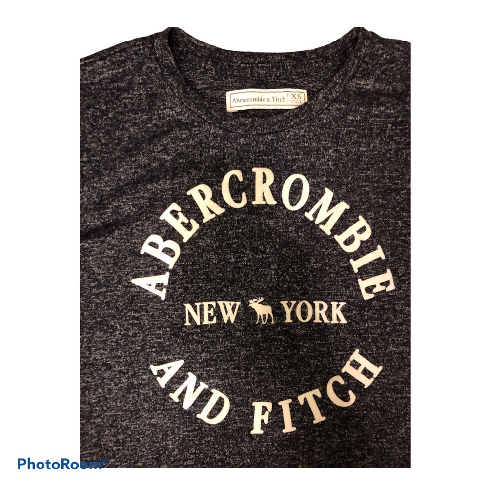 Abercrombie & Fitch women’s XS Navy Blue T-shirt